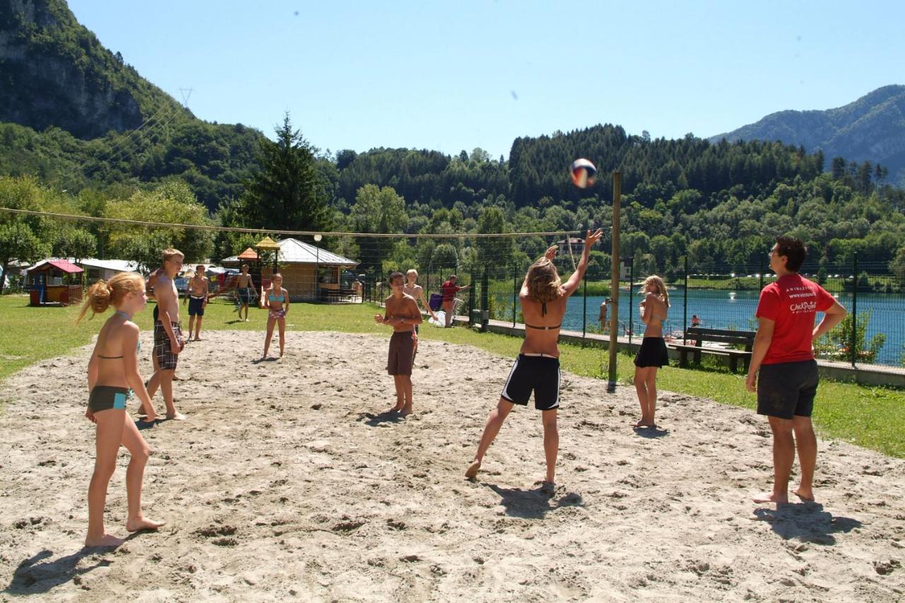 Family Wellness Camping Al Sole Молина ди Ледро Екстериор снимка